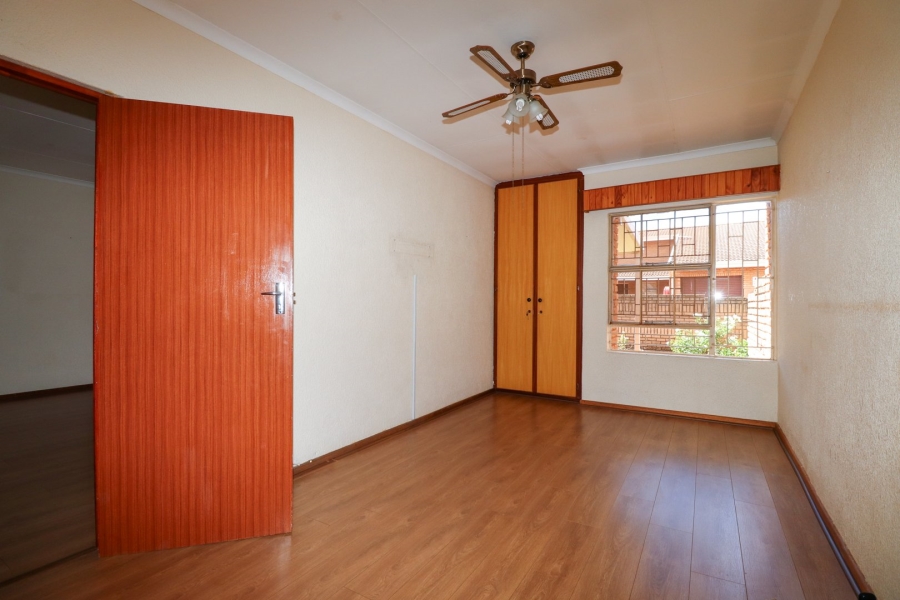 1 Bedroom Property for Sale in Oudorp North West